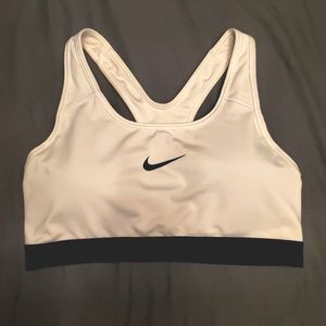 Nike Cream Racerback Sports Bra. MEDIUM